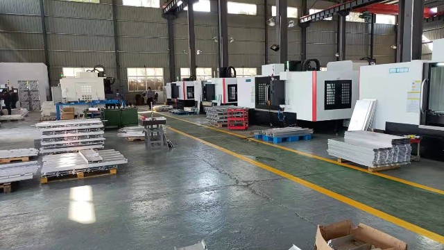 科鼎數控告知您鋁型材加工中心機床v18型號優勢有哪些? 科鼎數控告知您鋁型材加工中心機床v18型號優勢有哪些?
