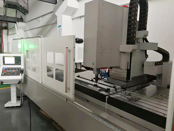 CNC加工中心機(jī)床常見的一些故障排除方法-科鼎鑫  CNC加工中心機(jī)床常見的一些故障排除方法-科鼎鑫