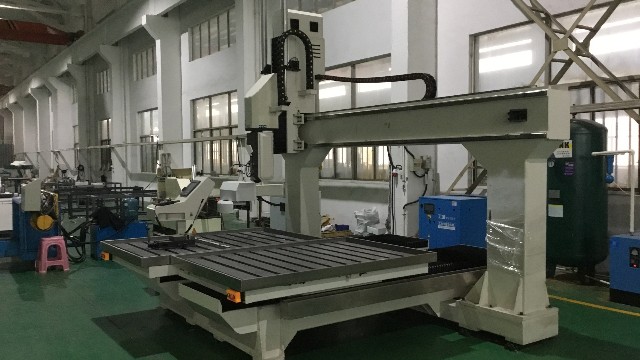 四軸鋁型材加工中心的性能 四軸鋁型材加工中心的性能