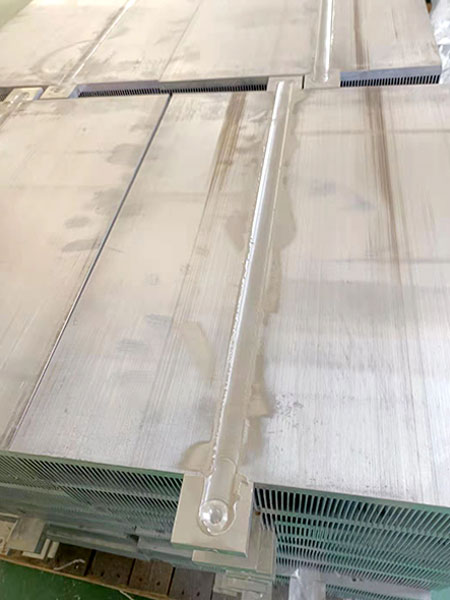 摩擦焊產(chǎn)品散熱器焊接成品 摩擦焊產(chǎn)品散熱器焊接成品